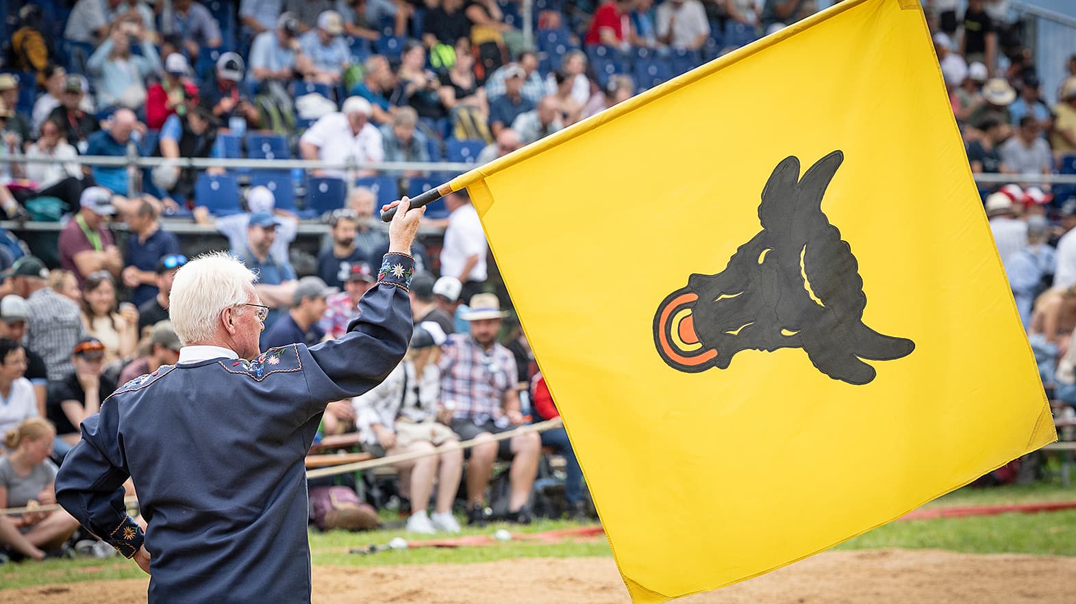 HeaderUrner.jpg